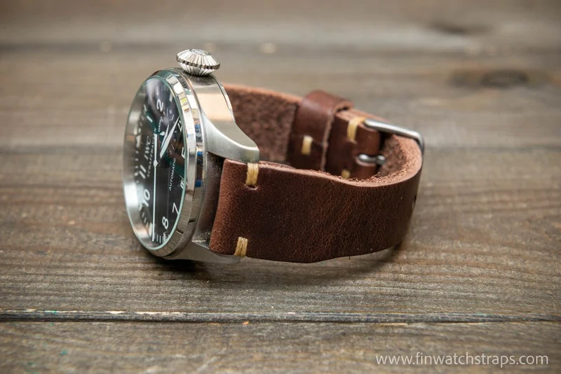 Leather watch strap 4 mm thick, Pilot model, handmade in Finland -19x16mm, 20x16mm, 21x18mm, 22x18mm, 23x20mm, 24x20mm.
